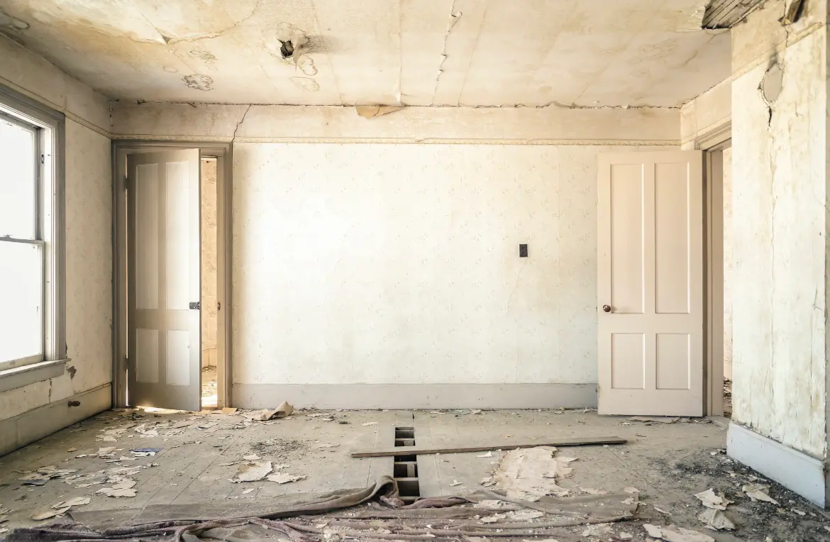 Waste disposal crew managing a cleanout project in Kutztown